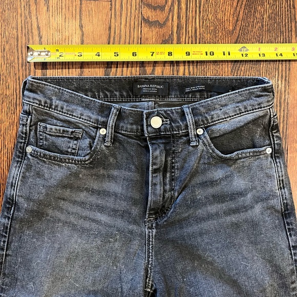 BANANA REPUBLIC GREY HIGH RISE JEANS - Picture 9 of 10